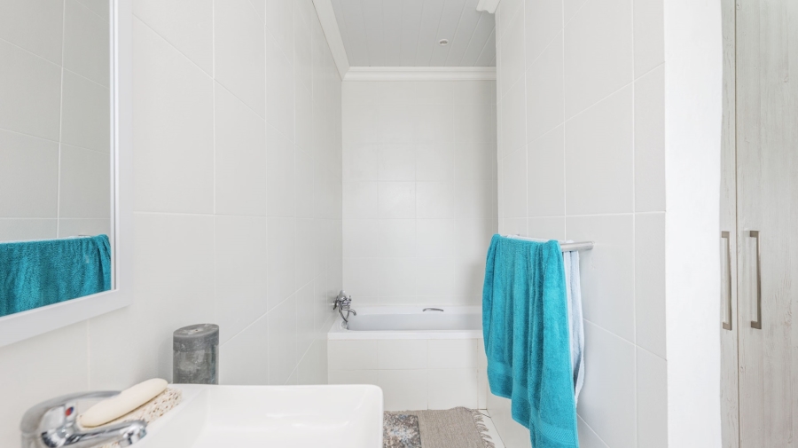 3 Bedroom Property for Sale in Bredasdorp Western Cape